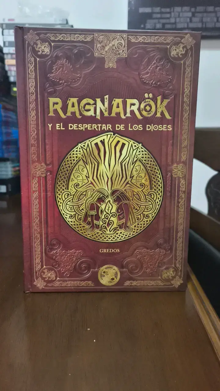Libro 'Ragnarök y el Despertar de los Dioses' Edición Gredos