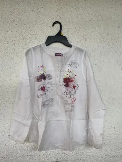 Blusa Desigual blanca con estampado floral - miniatura 1
