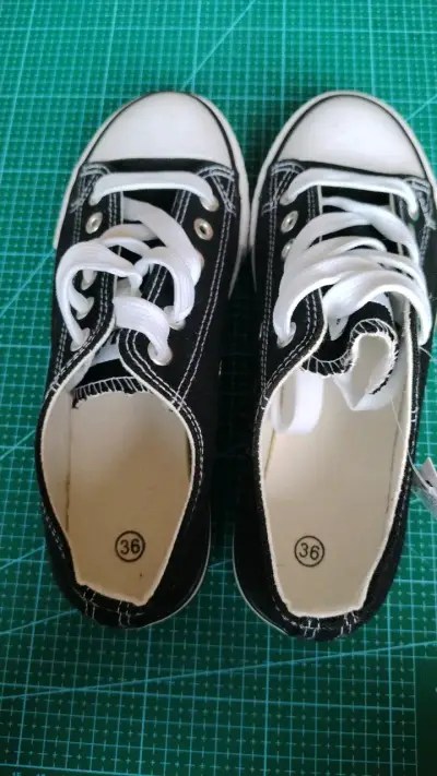 Zapatillas negras de lona para mujer talla 36 - miniatura 3