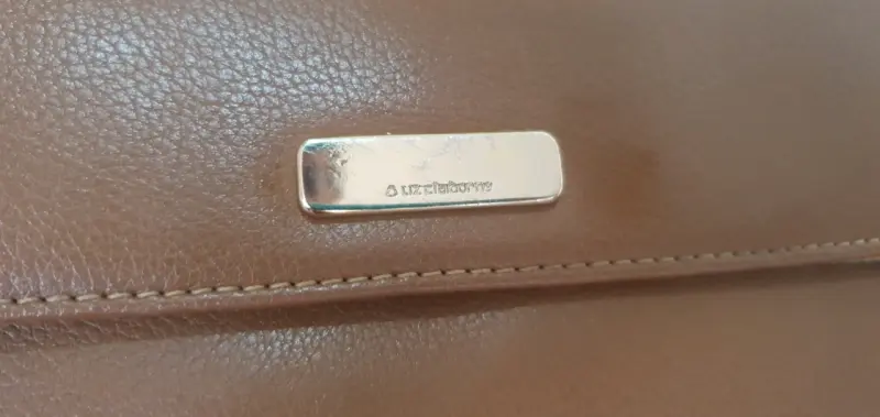 Cartera Liz Claiborne con billetera incorporada - 2