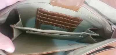 Cartera Liz Claiborne con billetera incorporada - miniatura 4