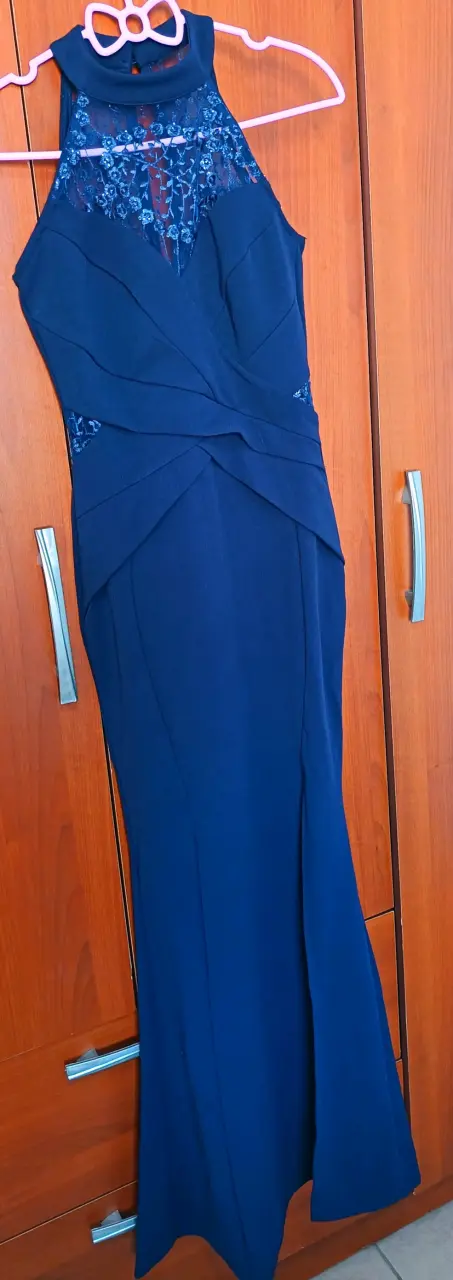 Vestido largo azul con encaje floral - 2