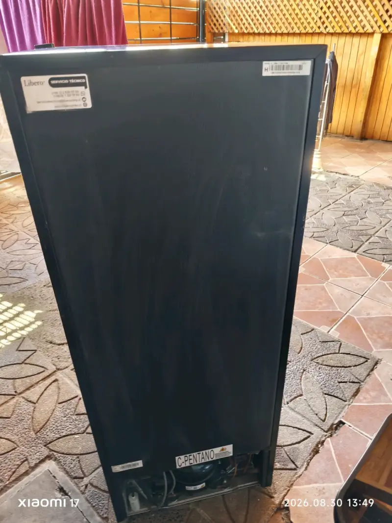 Refrigerador Libero con dispensador de agua - 3