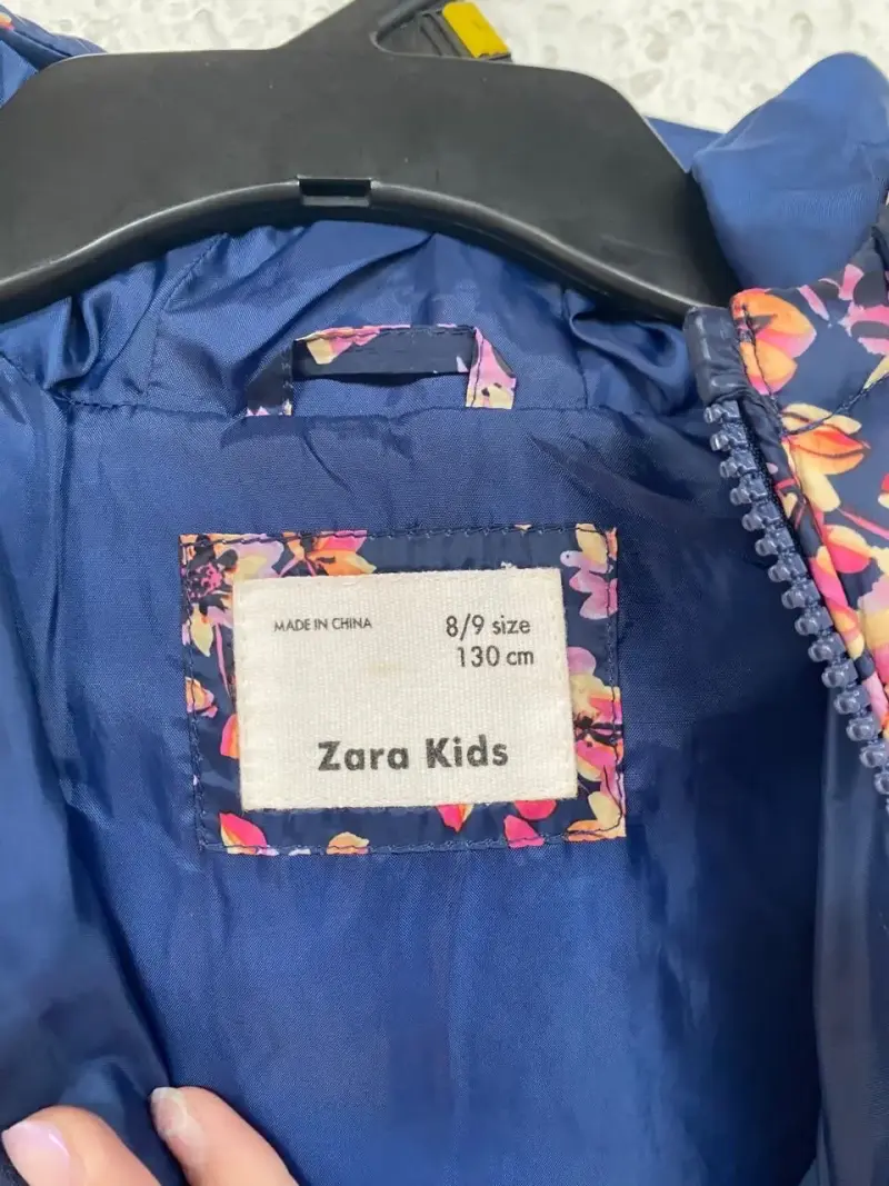 Chaleco Zara Kids floral para niña talla 8/9 - 1