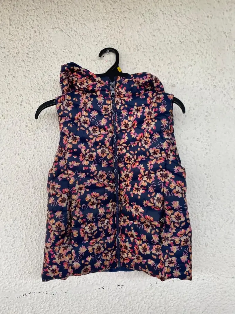 Chaleco Zara Kids floral para niña talla 8/9 - 2