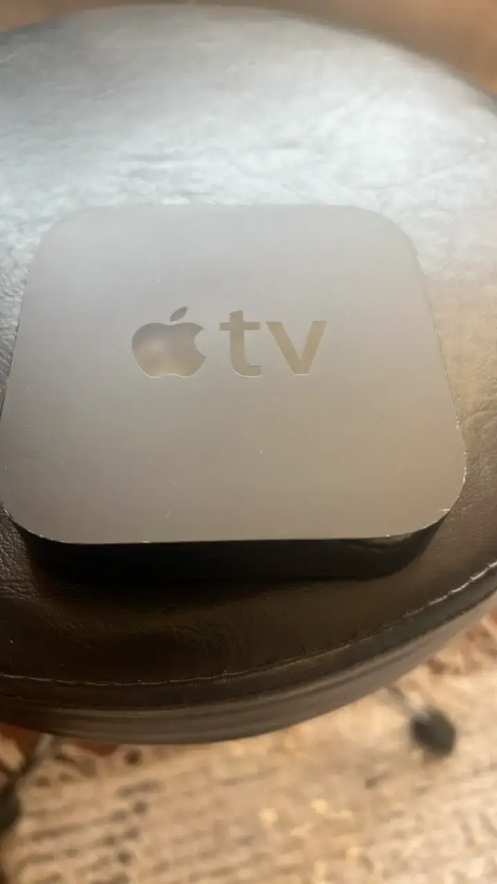 Apple TV de tercera generación en buen estado - 1