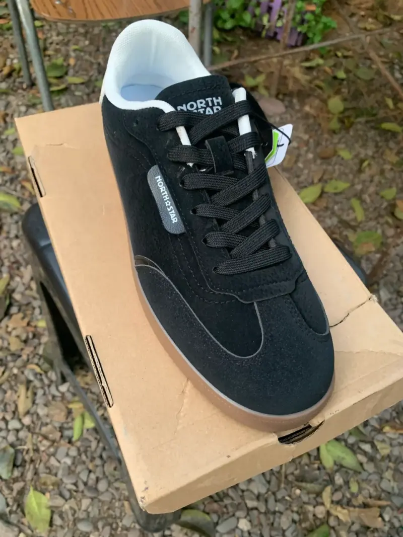 Zapatillas deportivas negras North Star