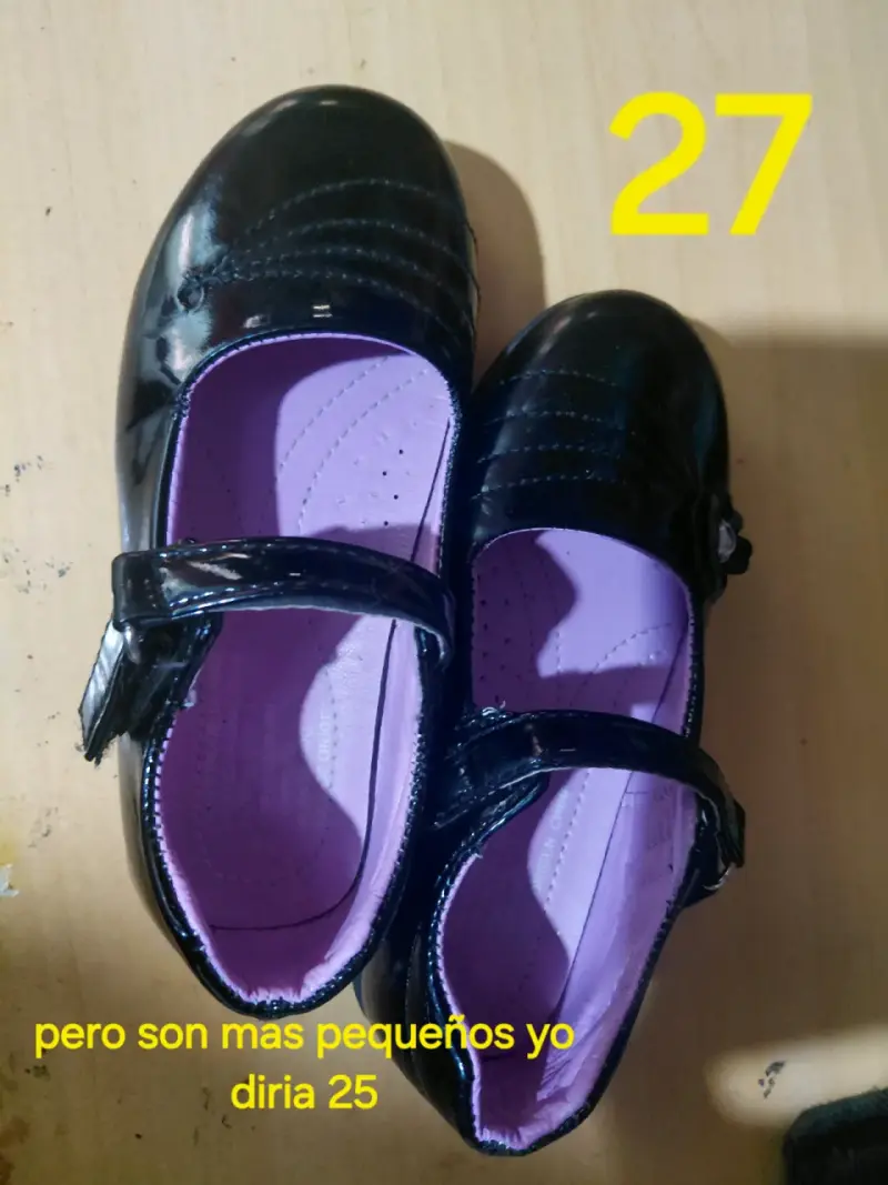 Zapatos de charol negro para niña talla 25