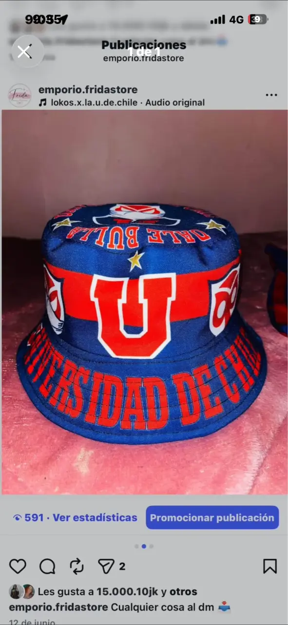 Gorro bucket Universidad de Chile azul y rojo