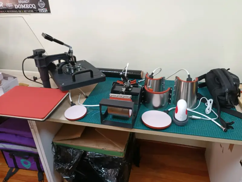 Máquina de Sublimación Multifuncional para Estampado - 1