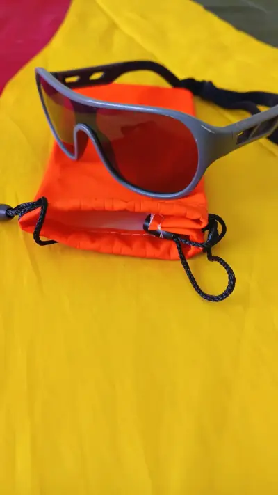 Gafas de Sol Deportivas para niño - miniatura 3