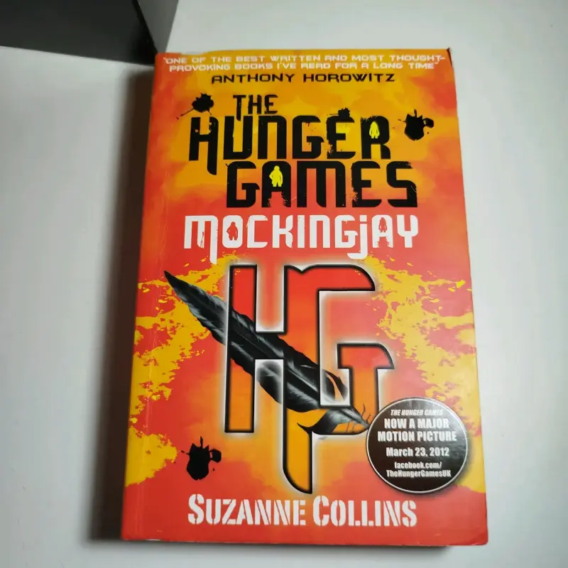 Trilogía The Hunger Games de Suzanne Collins - 3