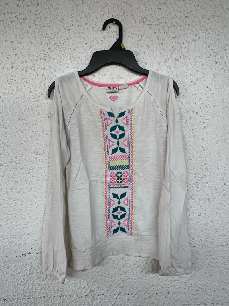 Polera manga larga Roxy Girl con diseño bordado - 2