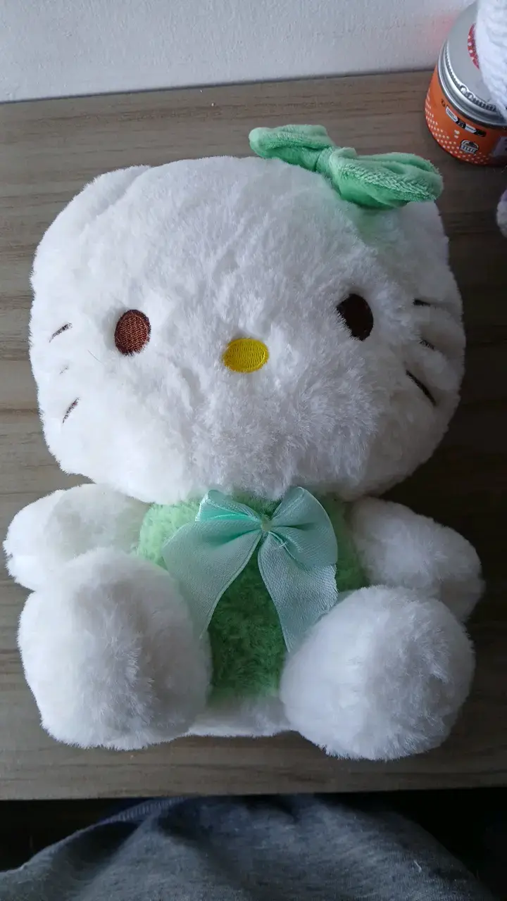 Peluche Hello Kitty con lazo verde - 4