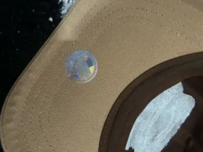 Gorra marrón Stussy con logo bordado - miniatura 2