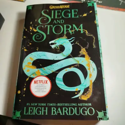 Trilogía Shadow and Bone - miniatura 3