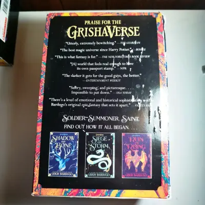 Trilogía Shadow and Bone - miniatura 6