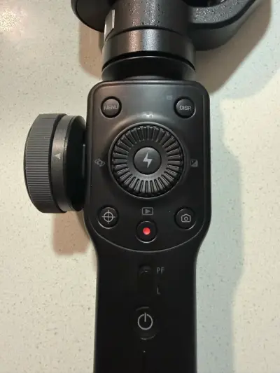 Estabilizador de Cámara Zhiyun Smooth 4 - miniatura 2