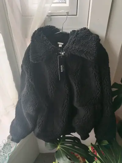 Chaqueta de felpa negra Sioux, talla L. - miniatura 3