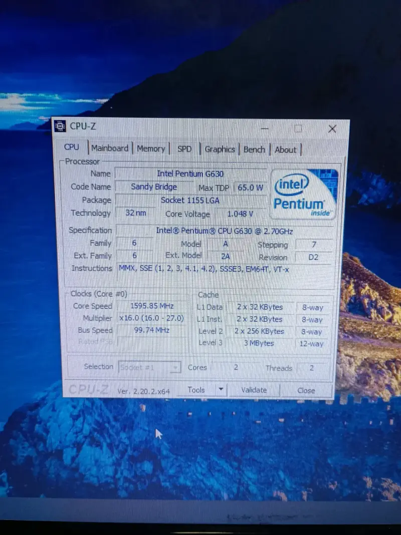 Computador de Escritorio Lenovo ThinkCentre - 3