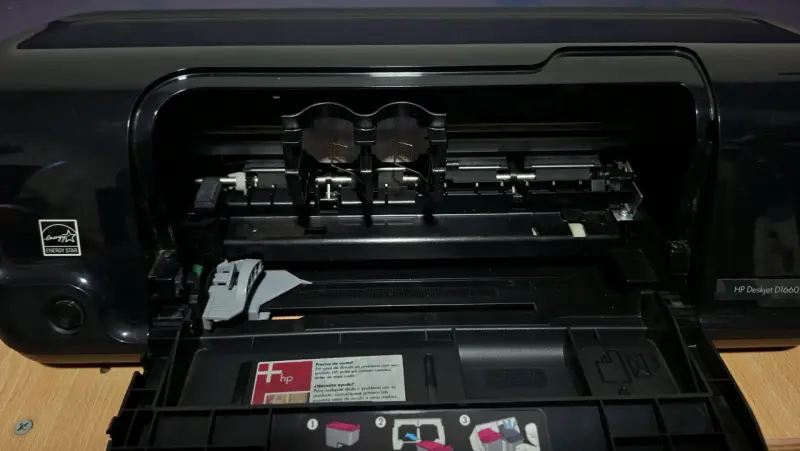 Impresora HP Deskjet D1660 económica y eficiente - 4