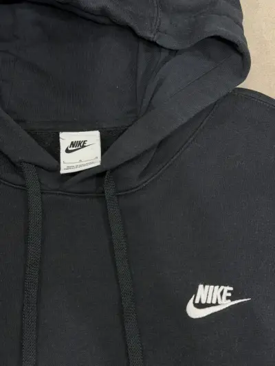 Polerón con capucha negro Nike Original - miniatura 2