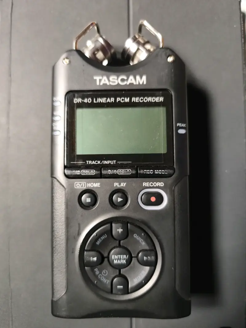 Grabadora de Audio Tascam DR-40X - 3