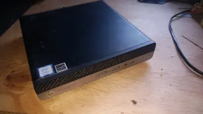 Mini PC HP ProDesk Intel Core i7 8va Gen - miniatura 1