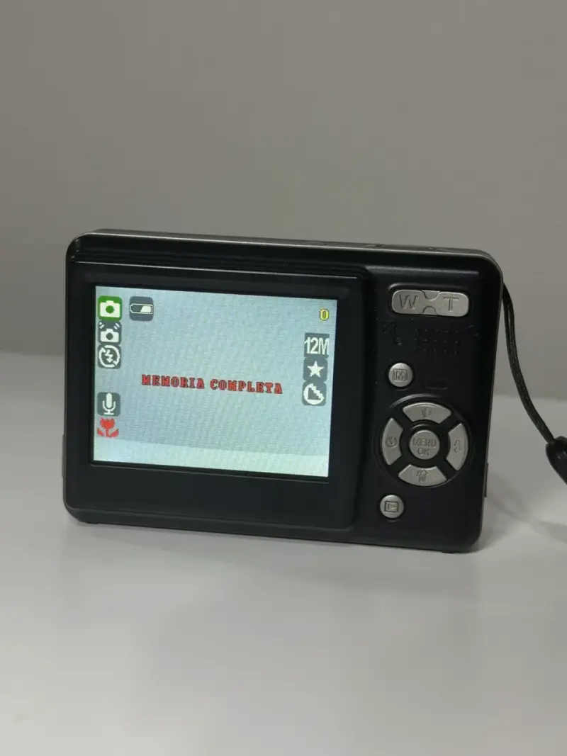 Cámara digital Genius 5.0 megapíxeles - 3