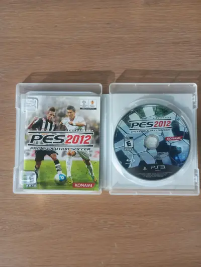Juego PES 2012 para PS3 en buen estado - miniatura 1