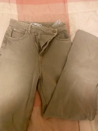ropa Zara para mujer (pantalones) - miniatura 5