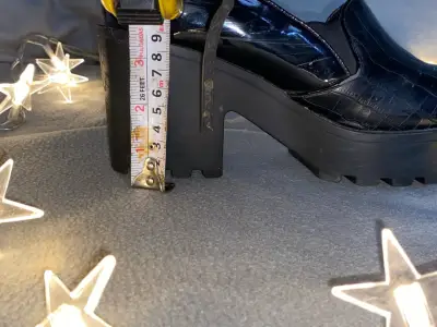 mocasín negro de tacón ancho con plataforma - miniatura 3