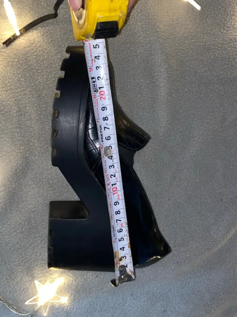 mocasín negro de tacón ancho con plataforma - 5