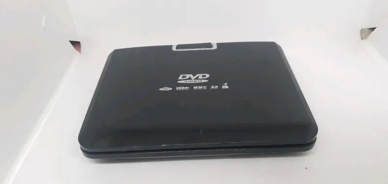 Reproductor DVD portátil Fujitel 7 pulgadas - 4