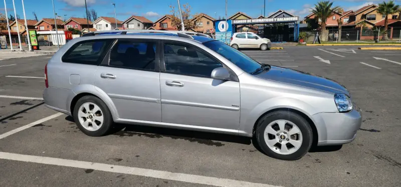 Chevrolet Optra Station Wagon 2012 en buen estado - 1