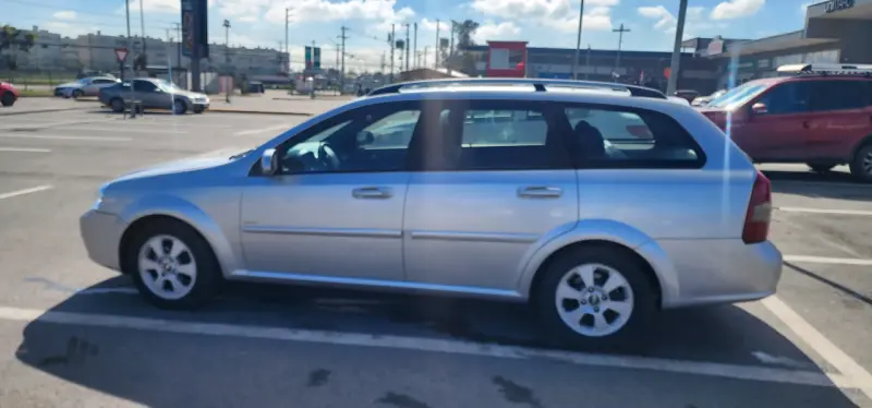 Chevrolet Optra Station Wagon 2012 en buen estado - 2