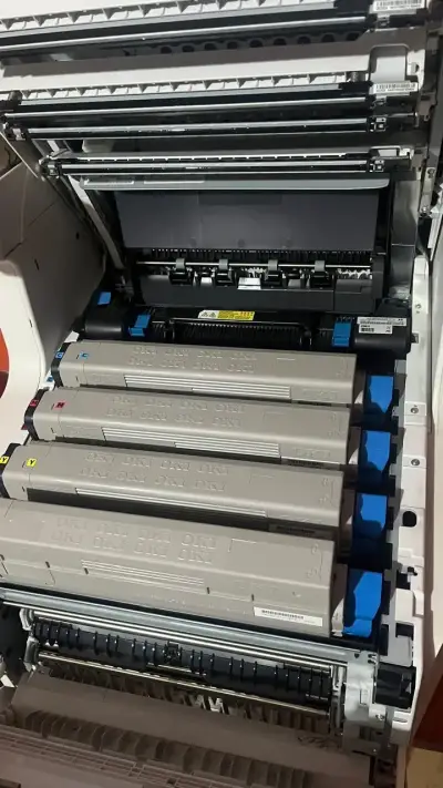 Impresora Multifuncional Láser Color OKI ES8473 MFP A3 - miniatura 6