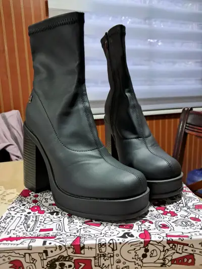 Bontín negro mujer - miniatura 3