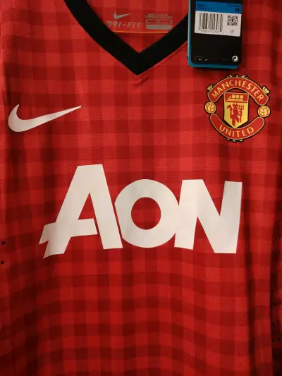 Camiseta Nike Manchester United Roja Talla M - miniatura 3