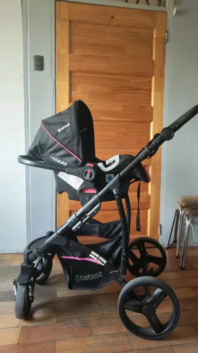 Coche de bebé Bebesit con silla de auto - miniatura 1