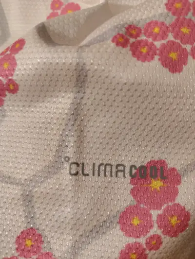 Camiseta mujer Adidas chile  floral - miniatura 3