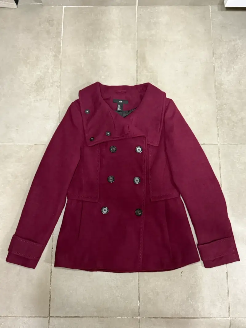 Abrigo Burdeo H&M - 2