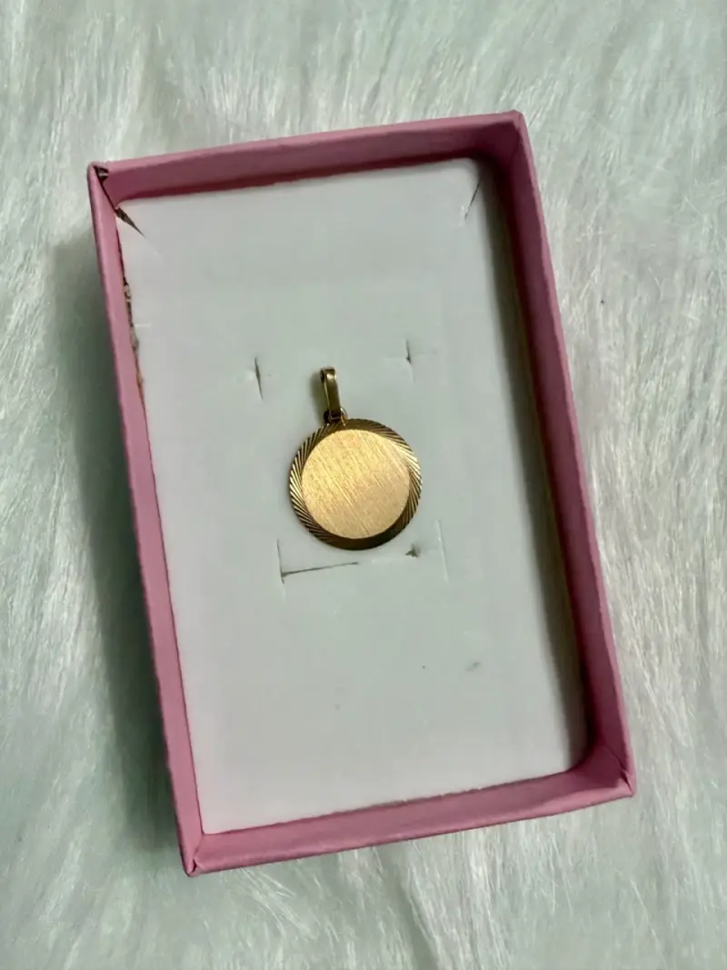 Colgante de oro 18k - 1