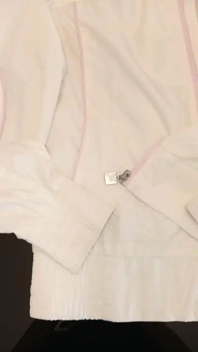 Chaqueta deportiva blanca Fila para mujer - miniatura 4