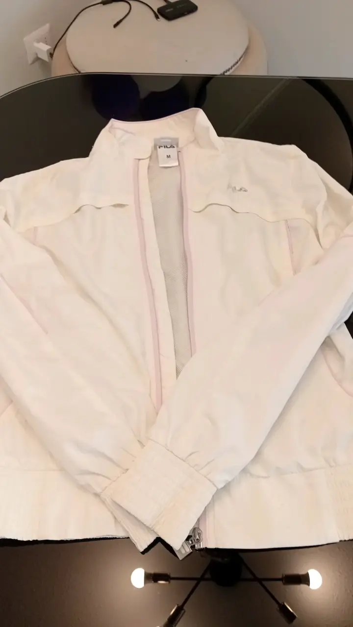 Chaqueta deportiva blanca Fila para mujer - 6