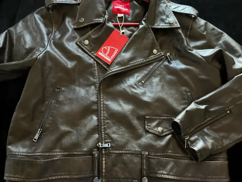 Chaqueta de cuero sintético Americano negra - 4