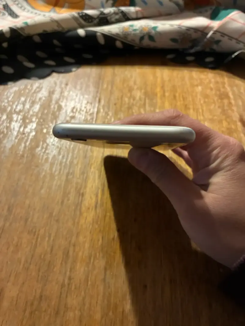 iPhone 6s 16GB en buen estado - 3