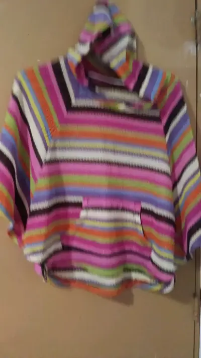Poncho de lana multicolor con capucha - miniatura 1