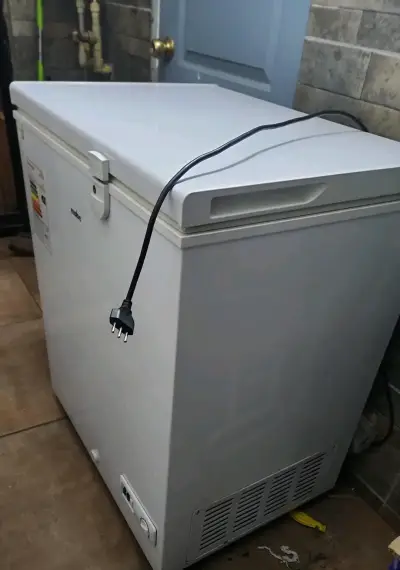 Congelador horizontal blanco en buen estado - miniatura 2