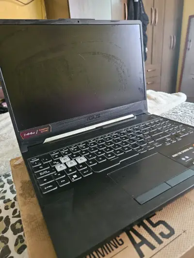 Laptop ASUS TUF Gaming A15 - miniatura 1